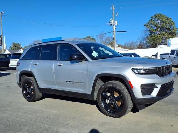 JEEP GRAND CHEROKEE 2023 1C4RJGAG8P8891367 image
